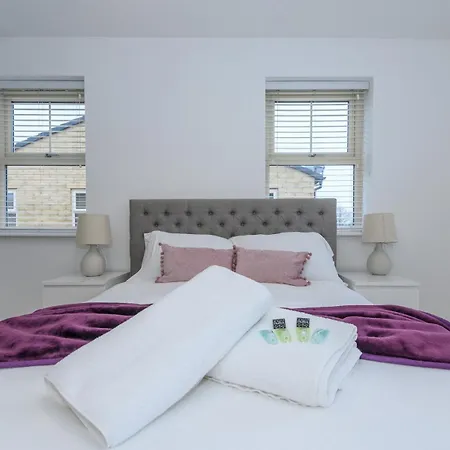 בית נופש Corner By The Canal - Duplex - Pass The Keys *